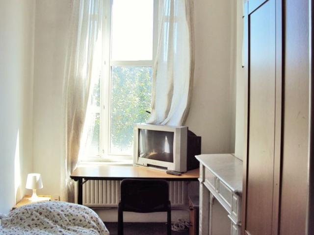 Flat for rent in,BRUXELLES 4 1040