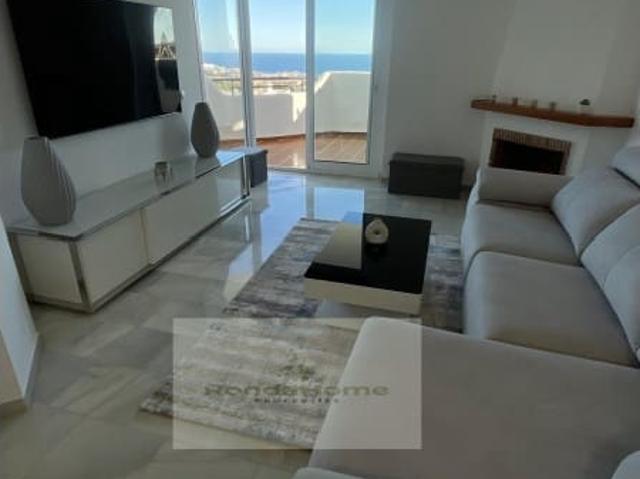 Flat for rent in Calahonda, Mijas, Málaga