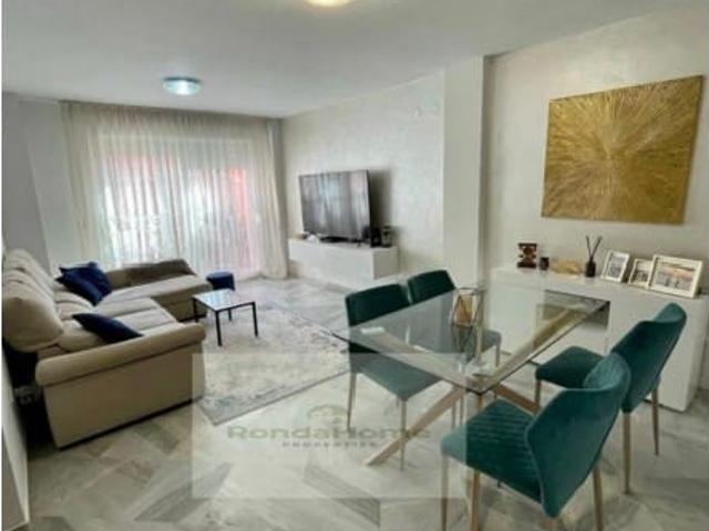 Flat for rent in Costabella, Marbella, Málaga