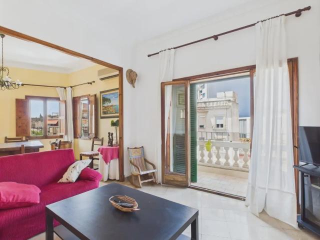 Flat for rent in Cort, Palma de Mallorca, Mallorca