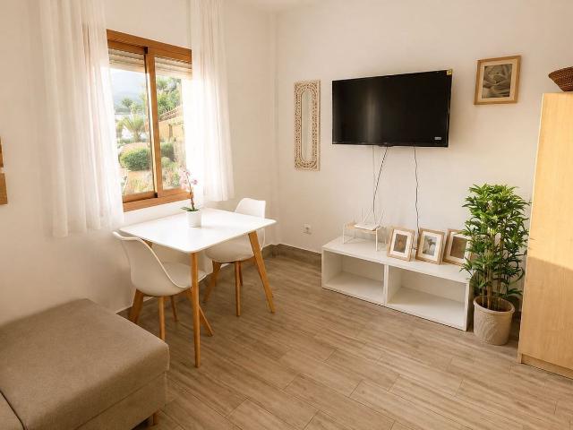 Flat for rent in Frigiliana, Málaga