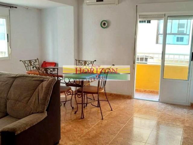 Flat for rent in Garrucha, Almería