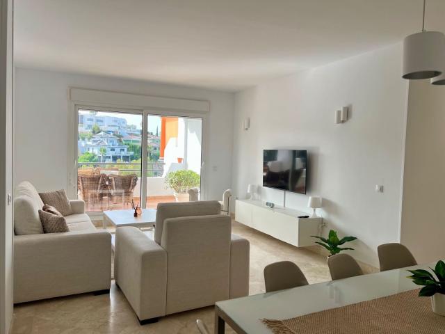 Flat for rent in Hipódromo Cerrado del Águila, Mijas, Málaga