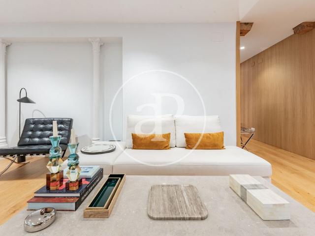 Flat for rent in Jerónimos Madrid