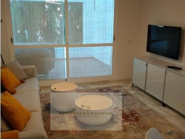 Flat for rent in La Dama de Noche La Alzambra, Marbella, Málaga