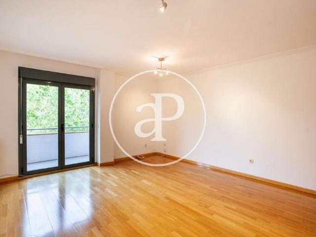 Flat for rent in Picasso street