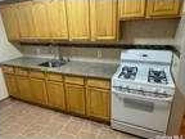 Flat For Rent In Ridgewood, New York