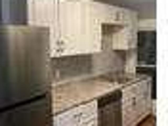 Flat For Rent In Rochester, New Hampshire