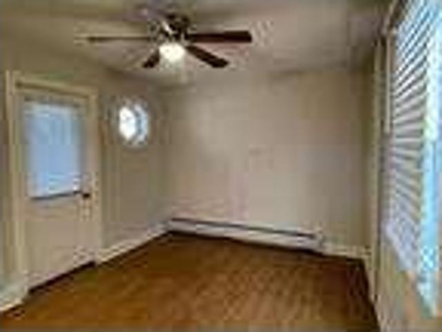 Flat For Rent In Rockport, Massachusetts
