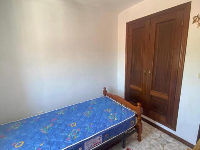 Flat for rent in Santiago de Compostela of 65 m2