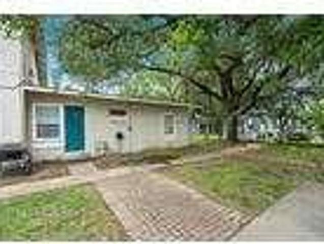 Flat For Rent In Texas City, Texas