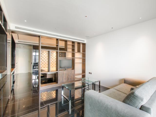 Flat for Rent in The Heron | Foxtons