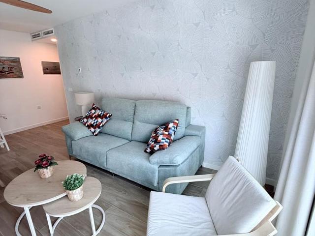 Flat for rent in Torre del Mar, Vélez Málaga, Málaga