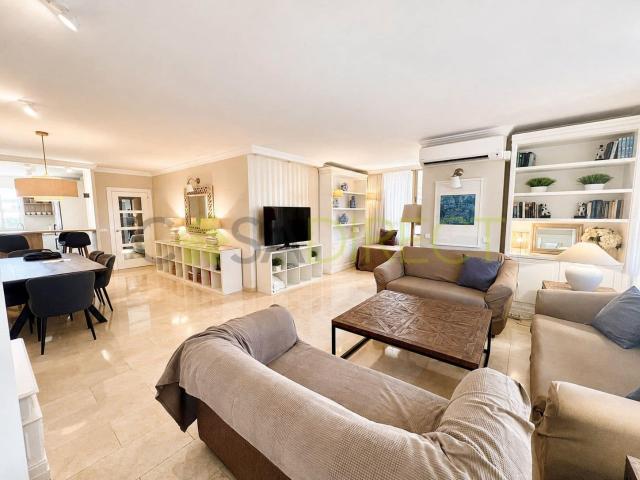 Flat for rent in Torremolinos, Málaga