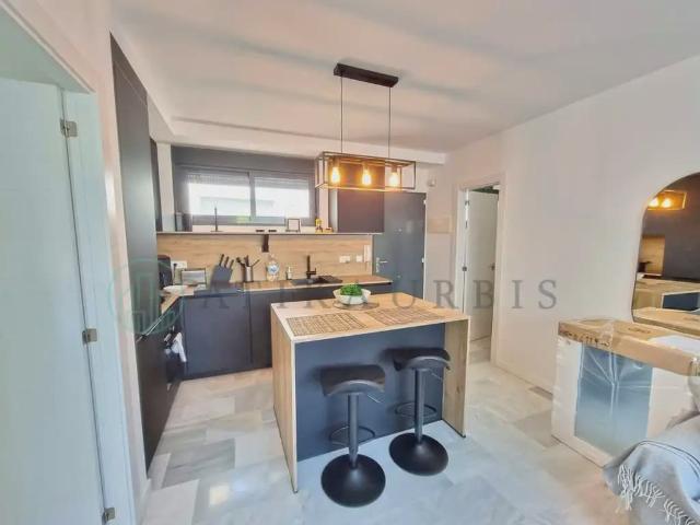 Flat for rent in Torremolinos, Málaga