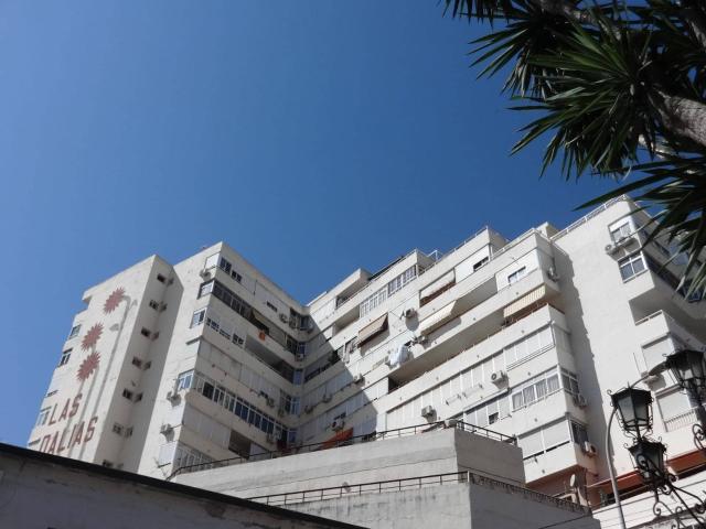 Flat for rent in Torremolinos, Málaga