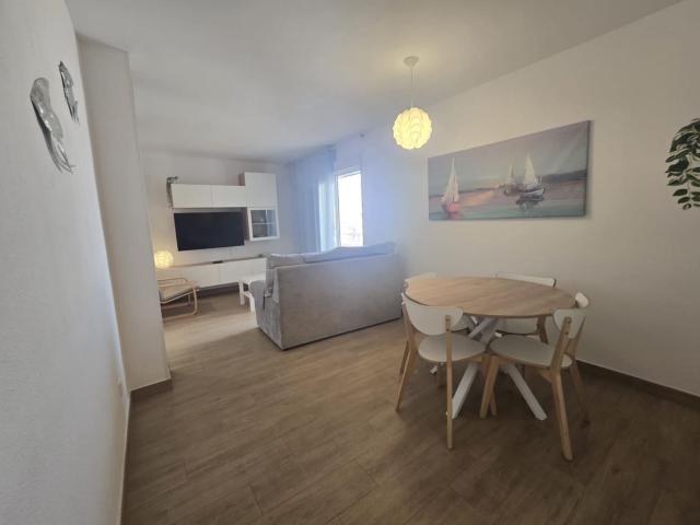 Flat for rent in Torremolinos, Málaga