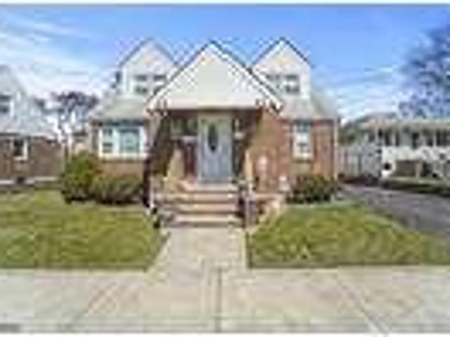 Flat For Rent In Totowa, New Jersey