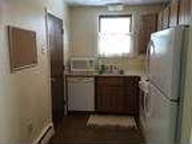 Flat For Rent In Wayland, Massachusetts