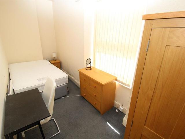 Flat For Rent Wood Road, Pontypridd