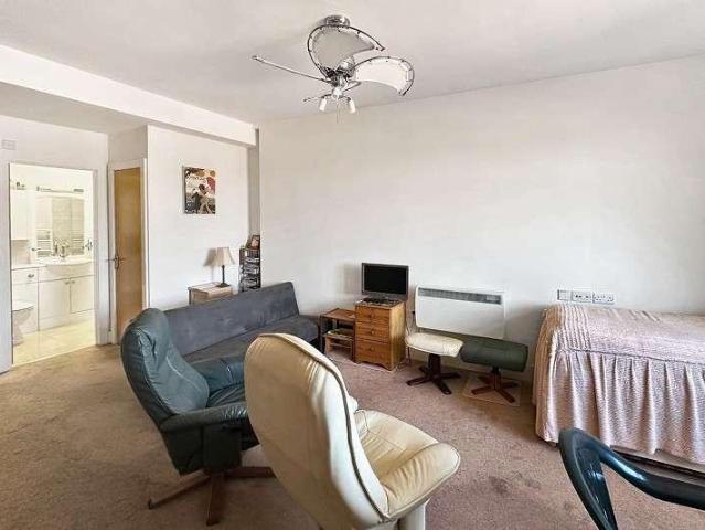 flat for sale