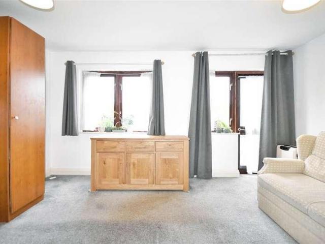 flat for sale
