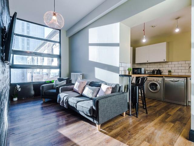 Flat H, The Hosiery Factory, Leicester LE1, 3 bed property to rent, £650 pppm | PrimeLocation