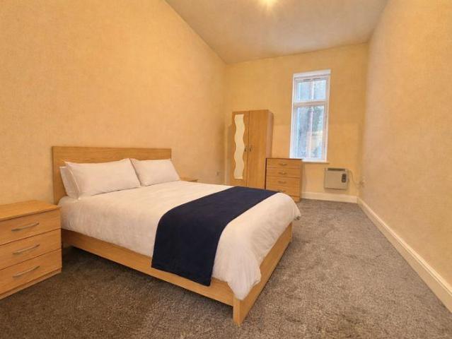 Flat, High Street West, Sunderland 1 bed flat to rent £575 pcm £133 pw