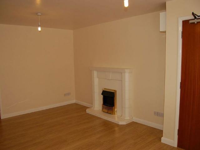 Flat in St Anns Court, St Anns Road
