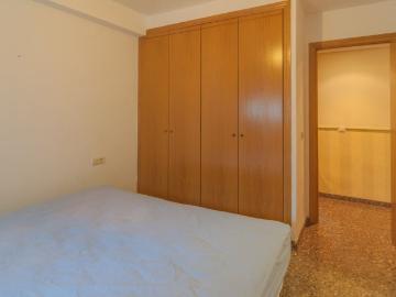 flat in torrente