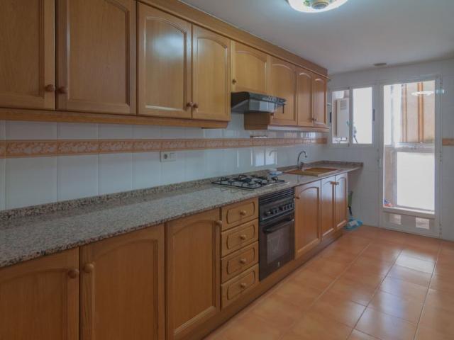 flat in torrente