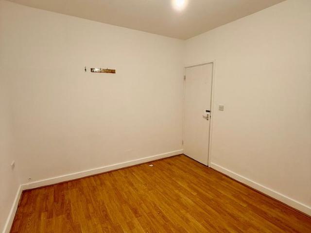 Flat in Wood Green