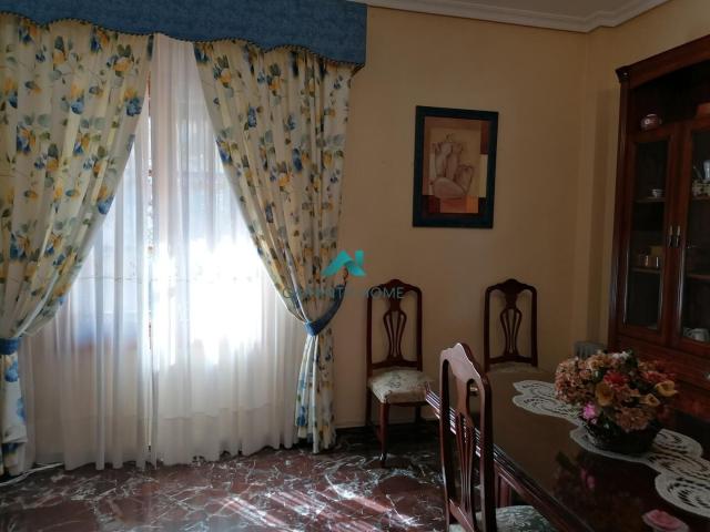 Flat Jaén Jardinillos
