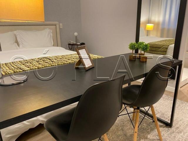 Flat para alugar com 1 quarto e 29 m² por R$ 2.900/mês
