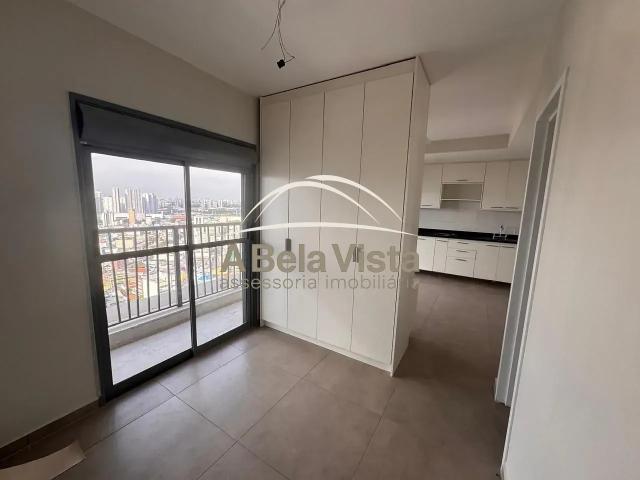 Flat para alugar com 1 quarto e 35 m² por R$ 2.800/mês