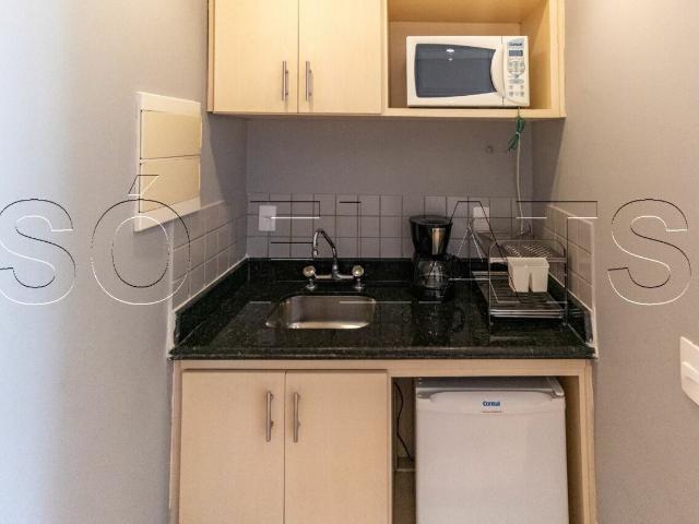 Flat para alugar com 1 quarto e 37 m² por R$ 2.300/mês