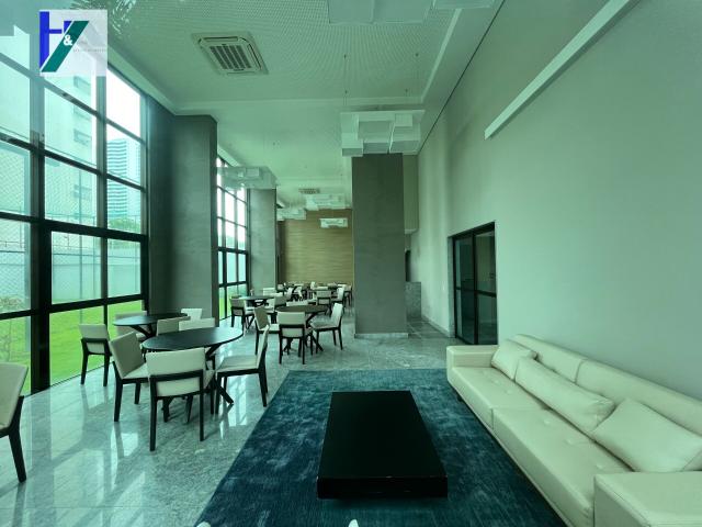Flat para alugar com 2 quartos e 45 m² por R$ 5.000/mês
