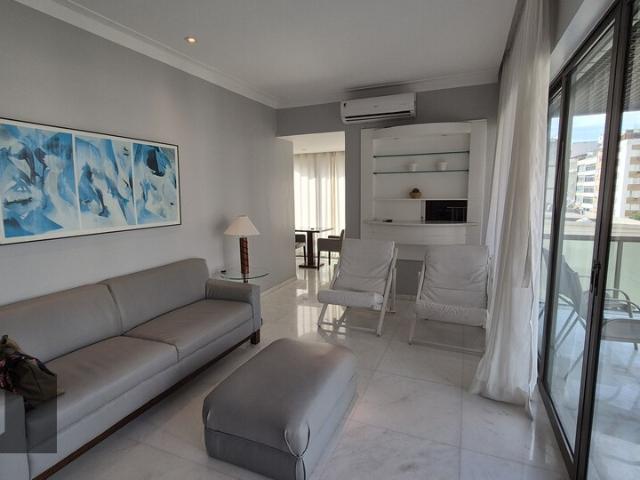 Flat para alugar com 2 quartos e 91 m² por R$ 13.000/mês