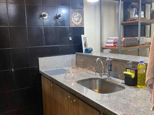 Flat Para Alugar Em Centro de 53.00 m² Com 1 Quarto, 1 Suite E 1 Garagem