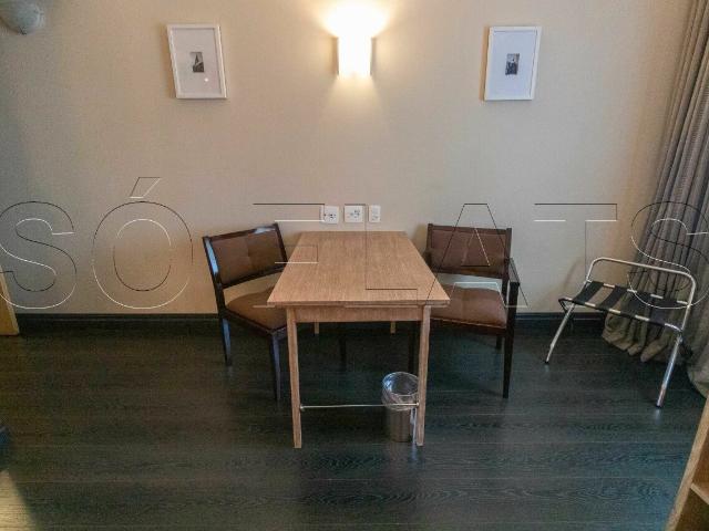 Flat para Aluguel com 1 quartos, 29 m² por R$ 3.150