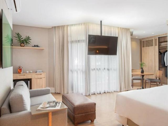 Flat para Aluguel com 1 quartos, 42 m² por R$ 4.000