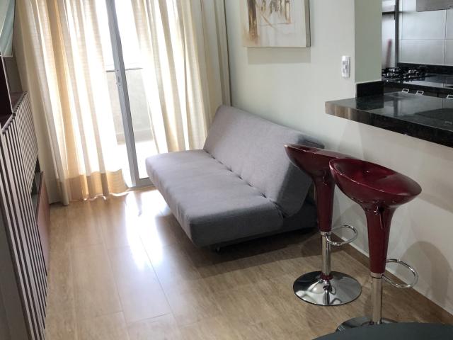 Flat para Aluguel com 1 quartos, 56 m² por R$ 3.290
