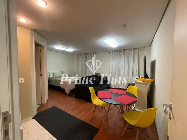 Flat para Aluguel com 2 quartos, 70 m² por R$ 3.338