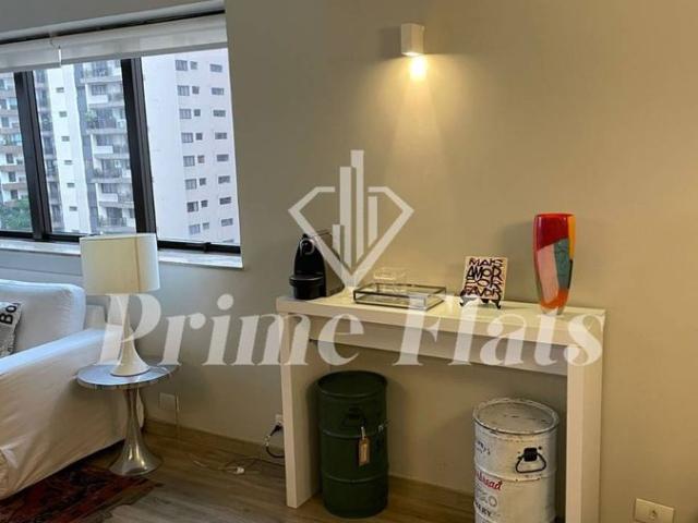 Flat para Aluguel com 2 quartos, 70 m² por R$ 8.504