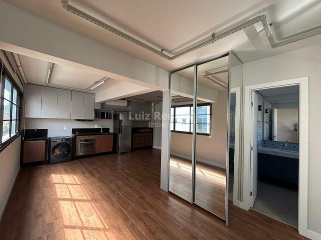 Flat para locação, 1 suíte, 49m² no Santa Tereza