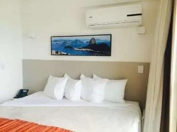 Flat para Venda em Macaé/RJ Imbetiba 1 Quartos