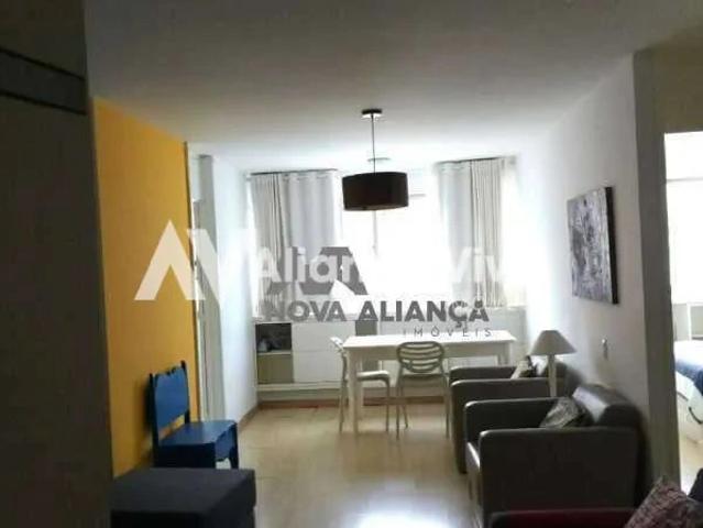 Flat para Venda em Niterói/RJ Camboinhas 1 Quartos