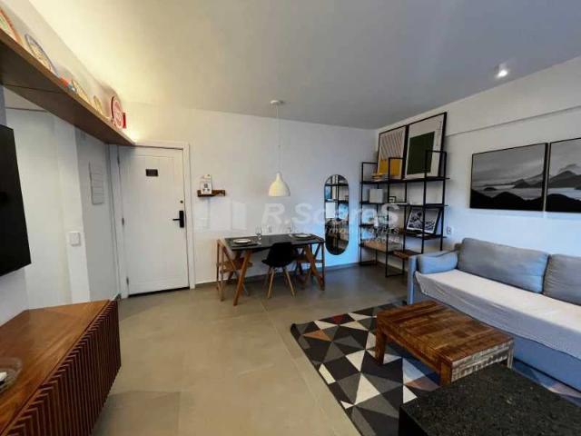 Flat para Venda em Rio de Janeiro/RJ Barra da Tijuca 1 Quartos
