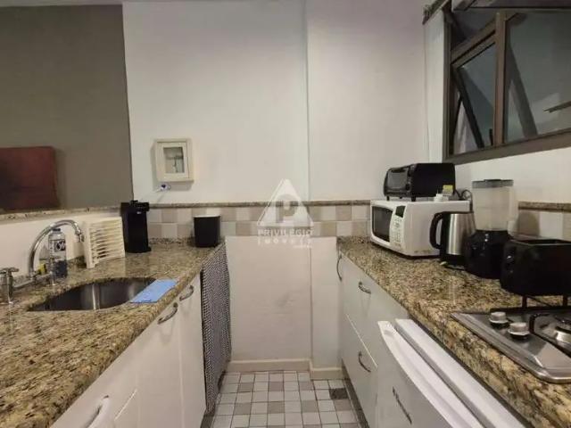 Flat para Venda em Rio de Janeiro/RJ Lagoa 1 Quartos