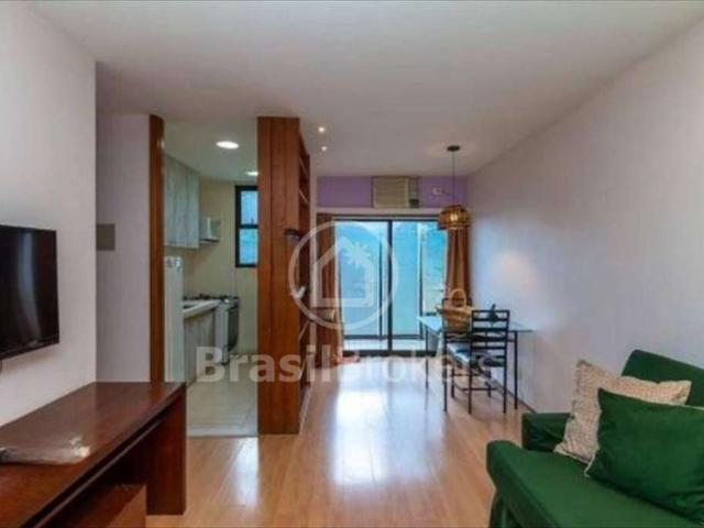 Flat para Venda em Rio de Janeiro/RJ Leblon 1 Quartos